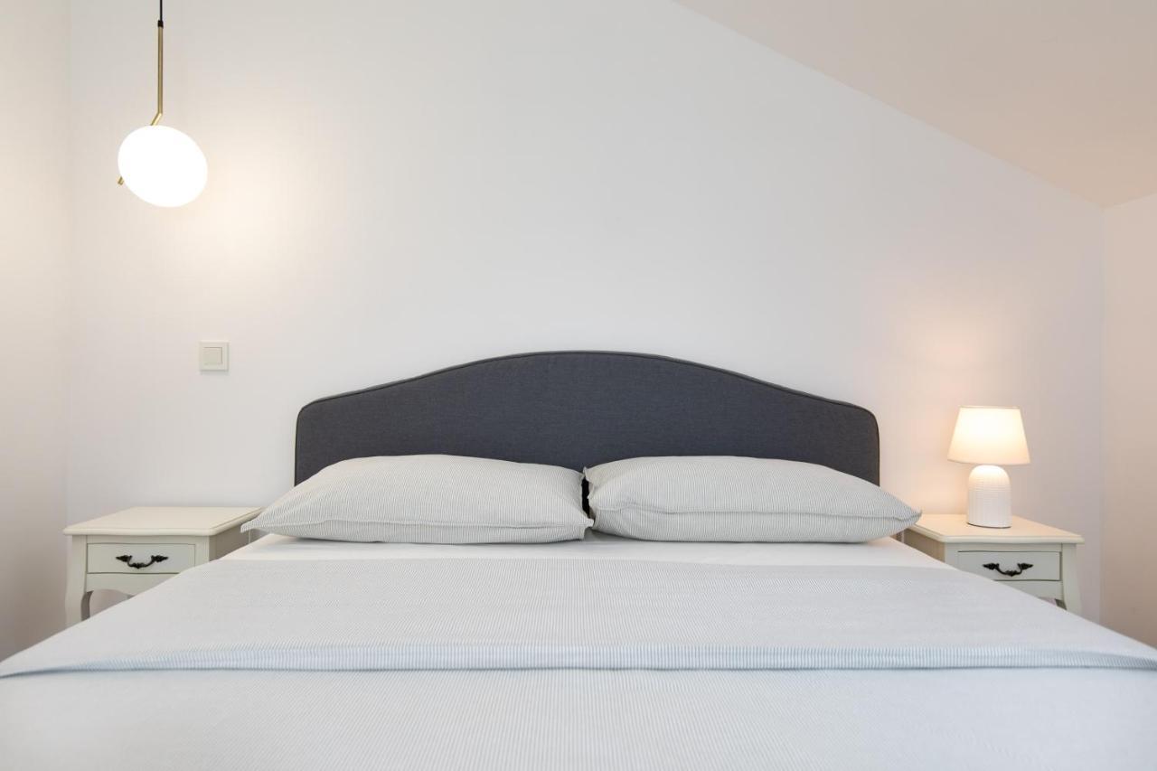 Bellmar Apartments Njivice Εξωτερικό φωτογραφία