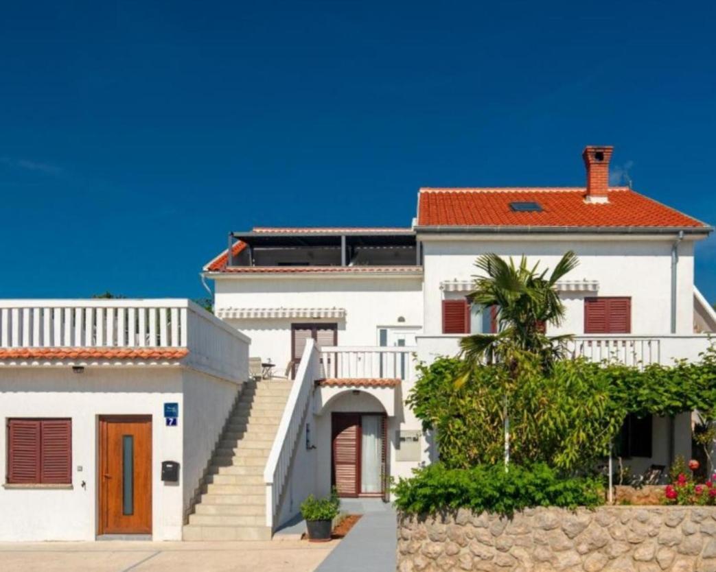 Bellmar Apartments Njivice Εξωτερικό φωτογραφία